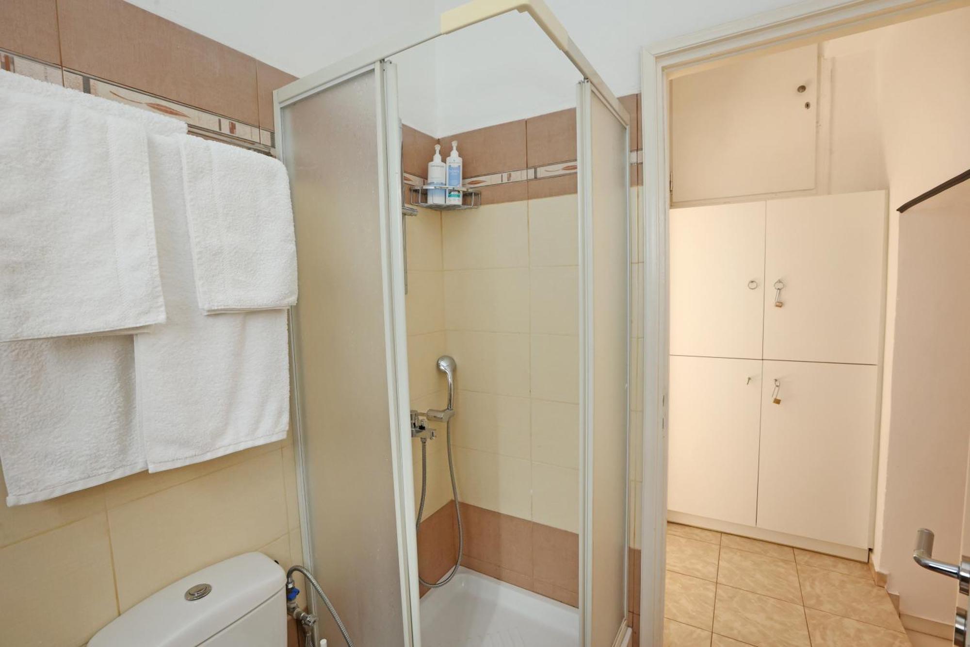 San Nikolas View Guest House Ermoúpoli Eksteriør bilde