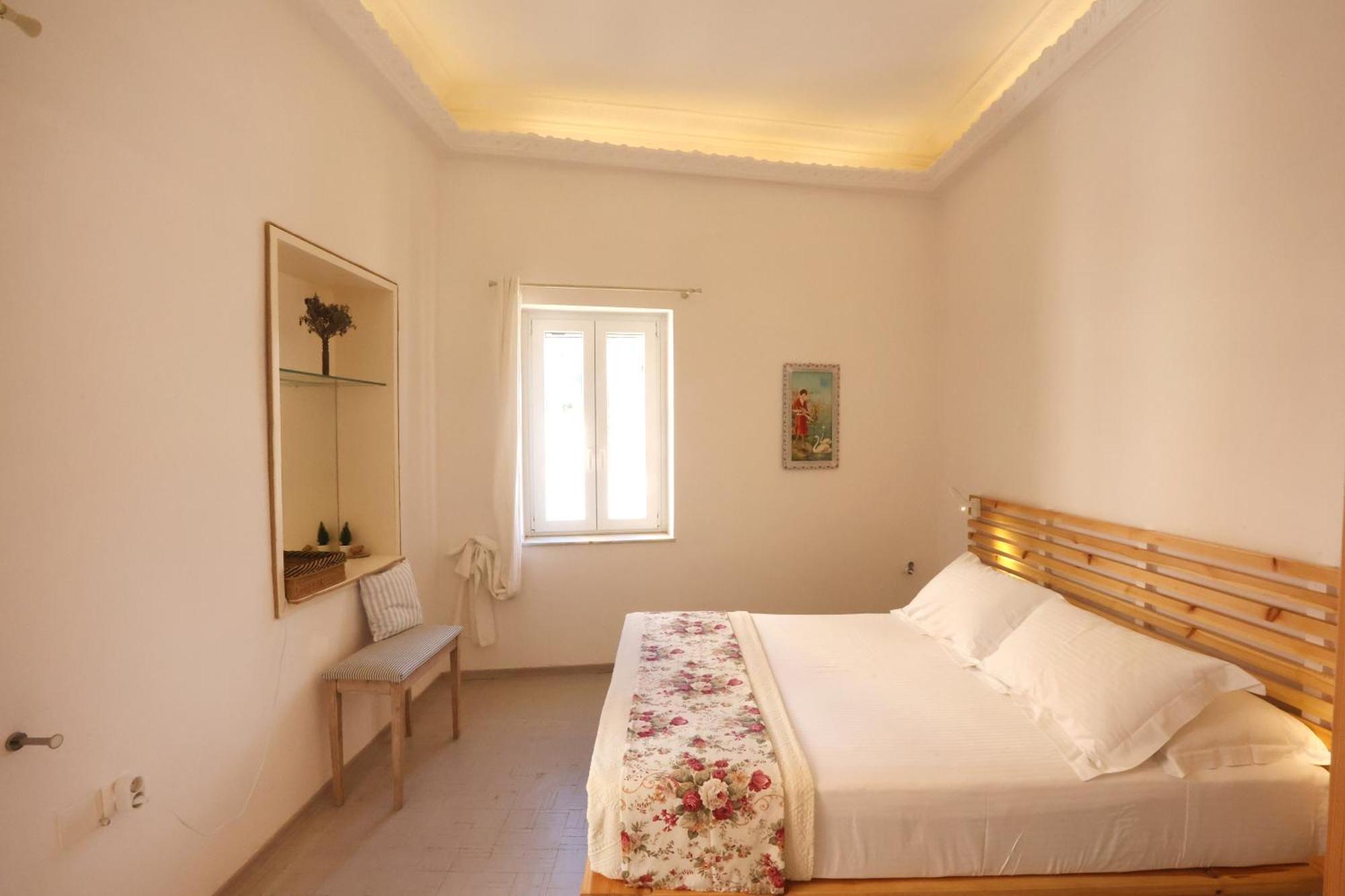 San Nikolas View Guest House Ermoúpoli Eksteriør bilde