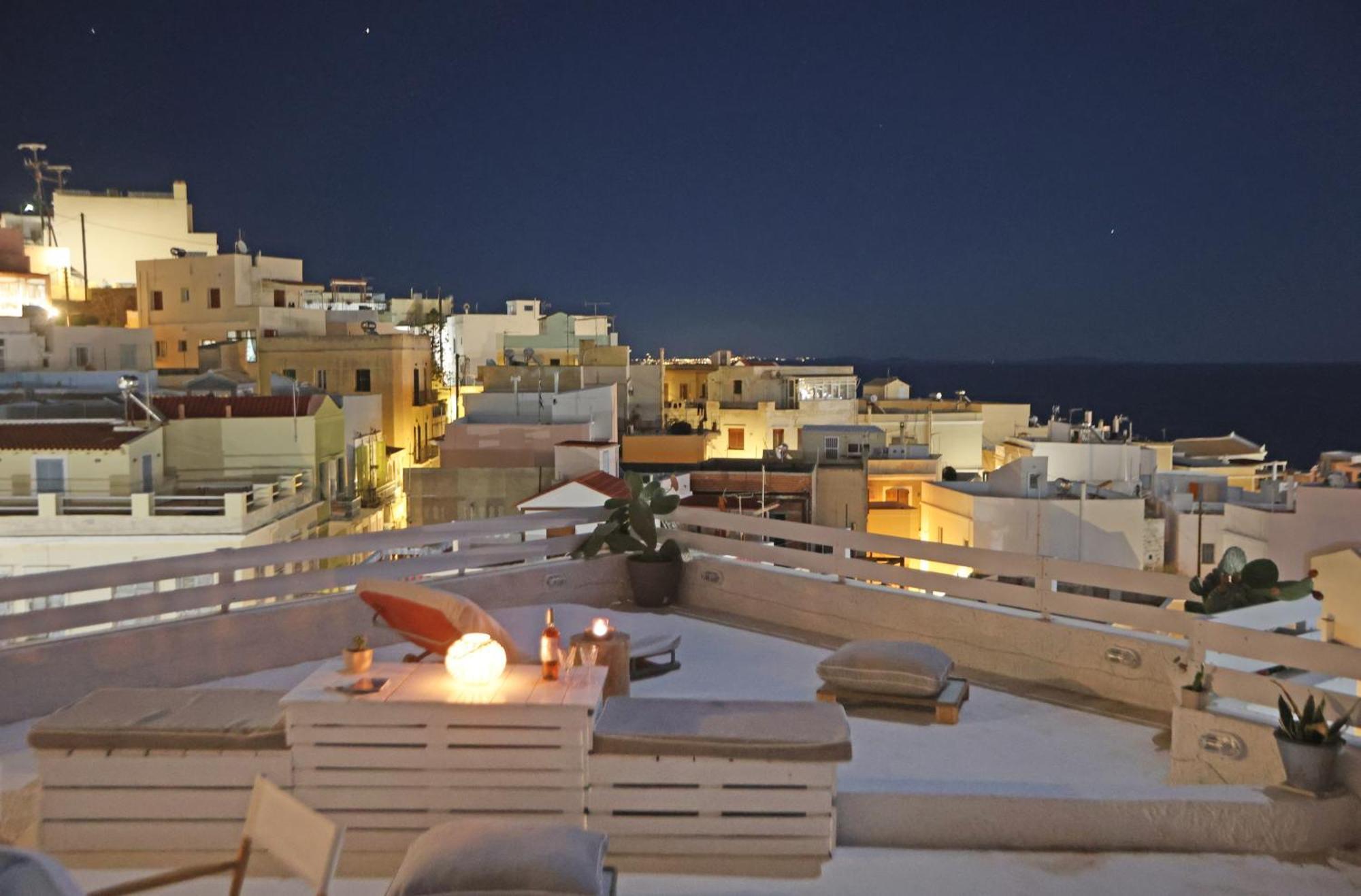 San Nikolas View Guest House Ermoúpoli Eksteriør bilde